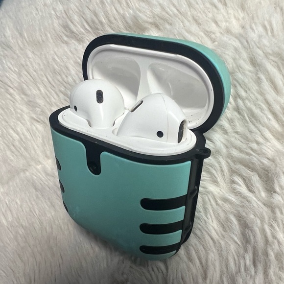 Apple Airpods (2nd Generation) With Turquoise Case - Picture 5 of 10